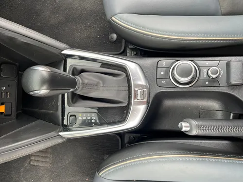 Mazda 2 GRAND TOURING LX 1.5 AT