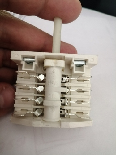 Imagen 4 de 7 de Conmutador Para Hornos Teka 220v 16 Amp.