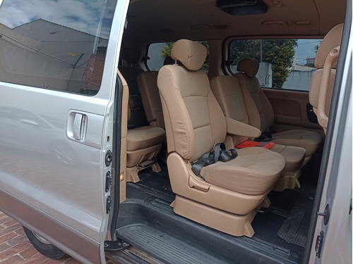 Imagen 16 de 17 de Hyundai H1 2009 2.5 Wagon 12-p Mt Plus