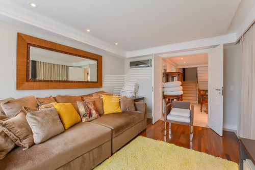 Imagem 15 de 15 de Casa No Pilarzinho, 3 Quartos (1 Suíte), 5 Vagas, Com Piscina - Re61432491