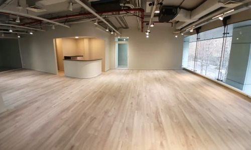 Espectacular Oficina De 221m² Remodelada En Nueva Las Condes
