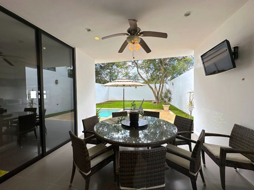 Casa De 3 Recamaras En Venta En Cholul, Mérida Yucatan