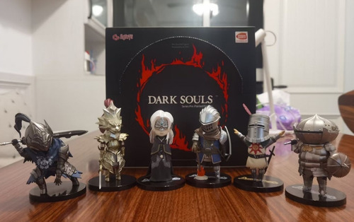 Dark Souls Figura Tipo Funko Nendoroid A Elegir (Usado)