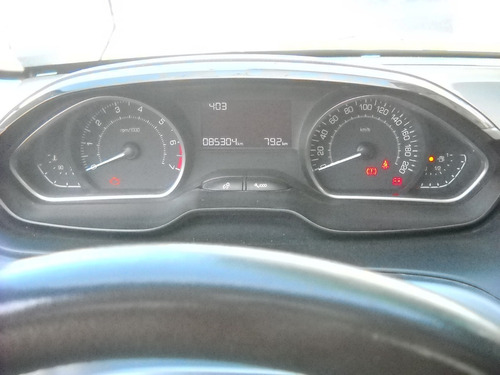 Peugeot 208 Feline 2014 1,6 Pack Cuero Gris