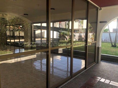 Bello Y Moderno Apartamento En Venta En Urbanización Las Salias De San Antonio De Los Altos 23-15446 Ag