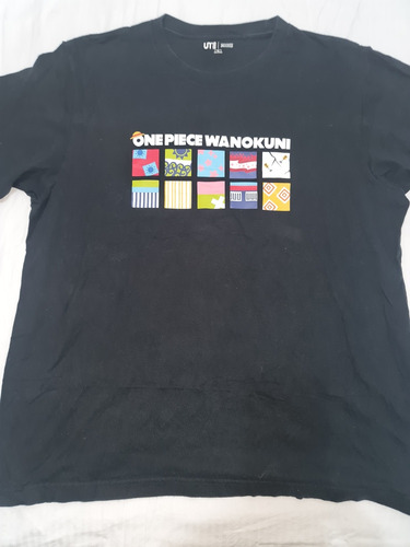 Playera Uniqlo One Piece Original (Usado)