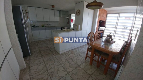 Imagen 7 de 20 de Apartamento En Venta - Playa Mansa