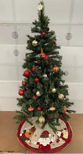 Árvore de Natal Pinheiro 1,80 M 180 cm 503 Galhos 46 Enfeites Smsc -  GIFTCENTER