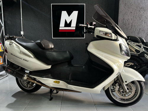 Suzuki Burgman 650 2011 - Único Dono - Escapamento Yoshimura