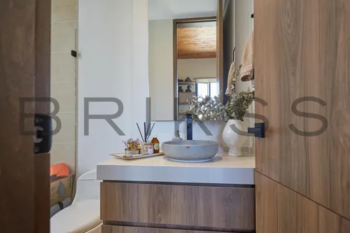Casa En Venta En Llanogrande. Cod V50906