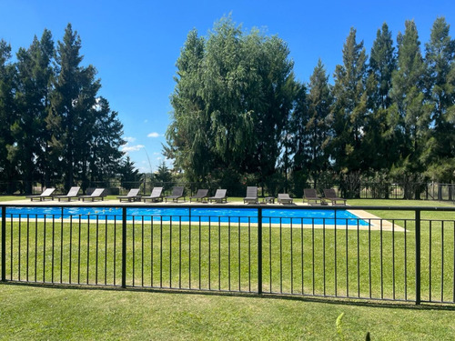 Lagos De San Eliseo Lote De 1200 En Cul De Sac