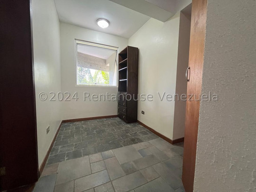 Tonwhouse En Alquiler - Mls #25-2541