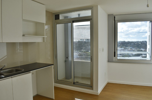 Oviedo Y Concepcion Del Uruguay C/ 2 Garajes , Unidad 1101 Esq. 2 Dorm.living Con Terraza Y A/a Cocina Con Tza Lavadero Bbcoa. Vig. 24 Hs Conexiones Incluidas Vig.24 Hs 2 Dorm.
