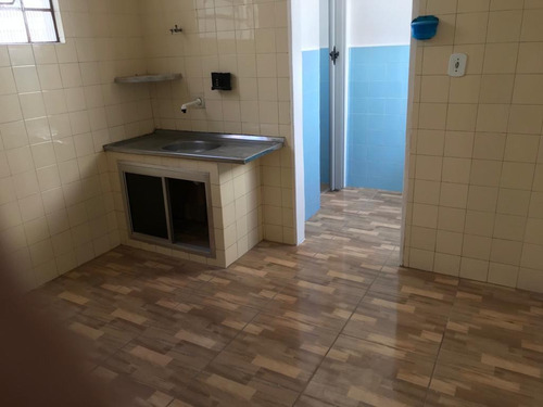 Imagem 8 de 14 de Apto 2 Quartos E 2 Banheiros Para Alugar No Morro Da Glória!