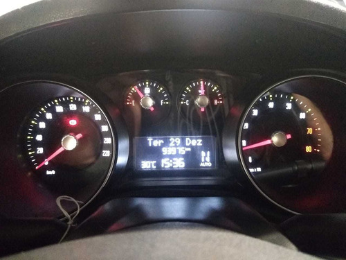 Fiat Punto 2014 1.6 16v Essence Flex Dualogic 5p