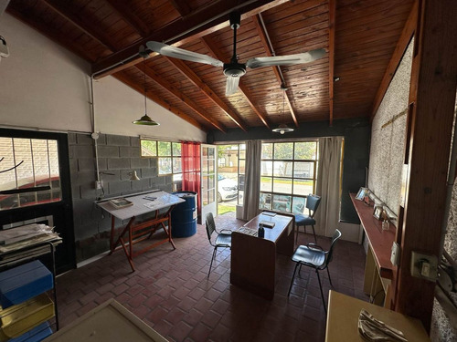 Venta Casa Cura Brochero 2 Dorm Con 2 Locales