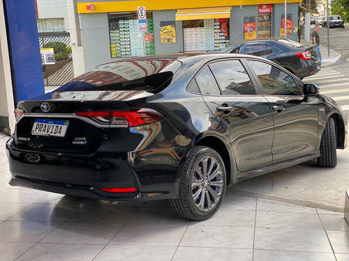 Toyota Corolla 1.8 Altis Hybrid Flex Aut. 4p Hibrido Flex