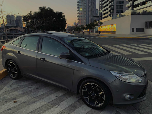 Ford Focus III 2.0 Sedan Titanium At6