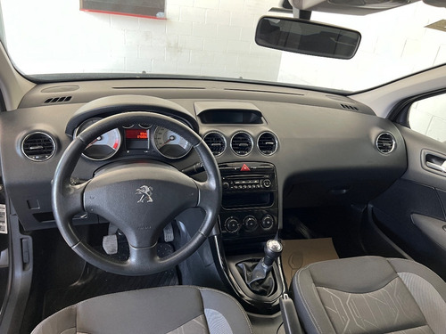 Imagen 9 de 24 de Peugeot 308 2015 1.6 Active Autoargentina