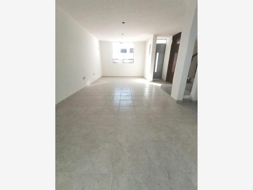 Imagen 4 de 12 de Casa Sola En Venta Valle De Estrellas