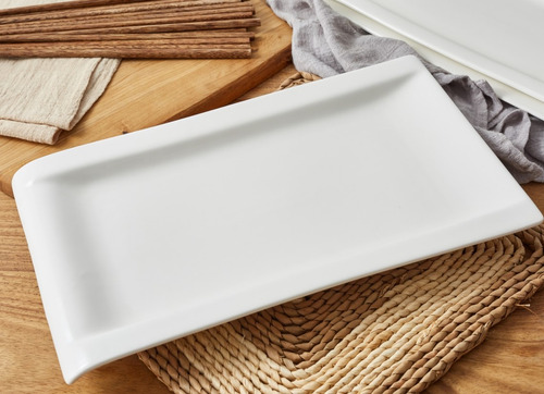 Bandeja Rectangular 27x16 Cm Con Ala De Cerámica En Blanco
