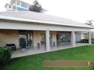 #22-16184 Espectacular Casa En La Lagunita Country Club