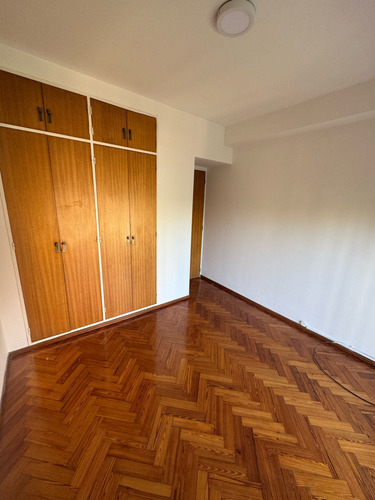 Departamento En Venta ,cochera Y Baulera En Belgrano R. Oportunidad