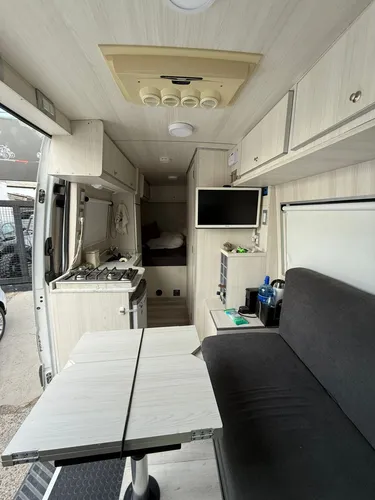 Mercedes Benz Sprinter 515 2013