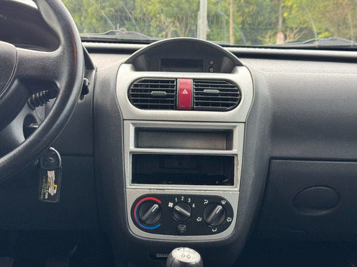 Chevrolet Corsa 1.4 MPFI PREMIUM 8V FLEX 4P MANUAL
