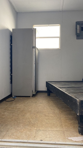 Imagen 5 de 7 de Remolque Caseta Consultorio Dormitorio Casa Oficina Móvil