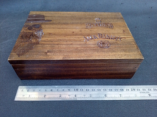 Cenbox: Viejo Caja Abano Jack Daniels El Turco Lxb (Usado)