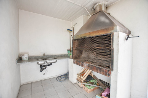 Imagen 20 de 30 de Departamento 2 Dormitorios Venta La Plata Cochera