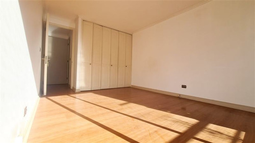Imagen 13 de 17 de Departamento En Venta De 3 Dorm. En Las Condes