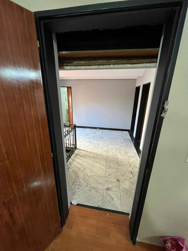 Imagen 20 de 29 de Casa En Venta - 6 Dormitorios 5 Baños - 300mts2 - Tablada