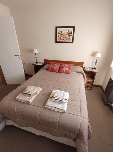 Departamento 4 Pax En Pleno Centro De Bariloche