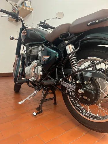 Royal Enfield Classic 350, Único Dueño, Defensa Original