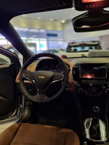 Imagen 3 de 25 de Chevrolet Cruze Premier 2023 1.4 Automatico 5p Stock -fsa