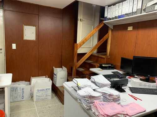 Cesión De Derecho Distribuidora De Pollo El Tambor Los Teques Oa
