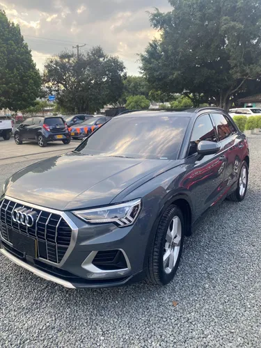 Audi Q3 1.4 TFSI AMBITION TP 1400CC T CT TC R18