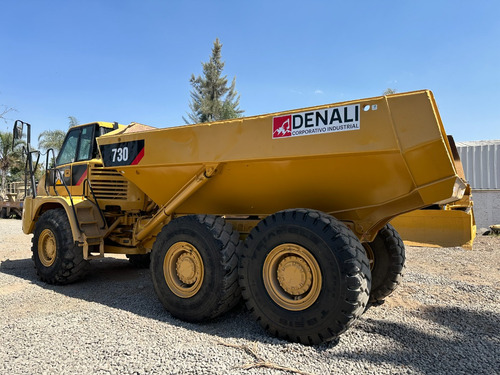 Camión Articulado Caterpillar 730