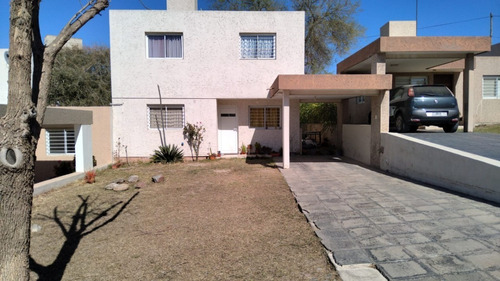 Vendo Casa En Housing Los Algarrobos - Villa Allende