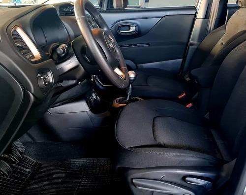 Imagem 11 de 15 de Jeep Renegade 1.8 16v Flex Sport 4p Manual