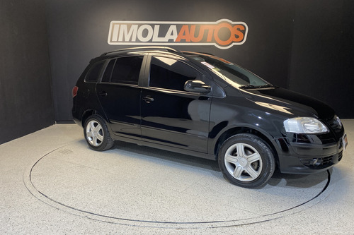 Volkswagen Suran 1.6 Highline