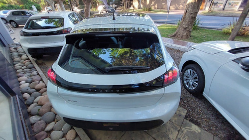 Imagen 10 de 25 de Peugeot 208 Feline Tiptronic Am23- (cg)