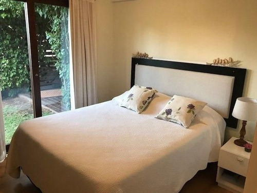 Casa En Venta De 3 Dormitorios En Pinares