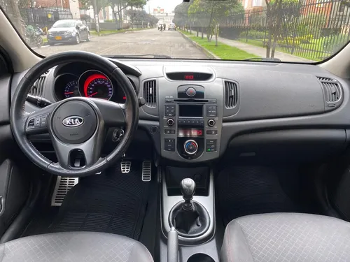Kia CERATO FORTE 1.6