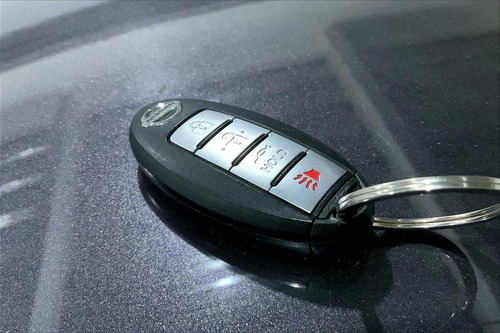 Imagen 12 de 25 de Nissan Versa Sedan 4 Pts Sense, Tm5, A/ac, Ve