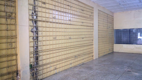 Local Comercial En Venta, Calle Ramírez, San Félix