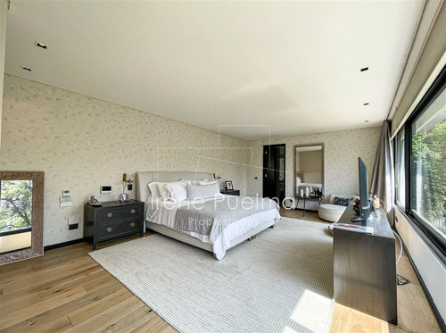 Vende Casa Impecable En Golf De Manquehue En Lo Barnechea