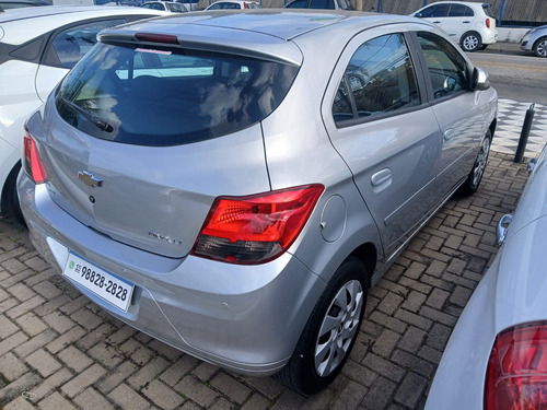 Chevrolet Onix 1.4 Lt 5p